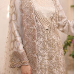 Off White Kittan Organza Couture - image 3