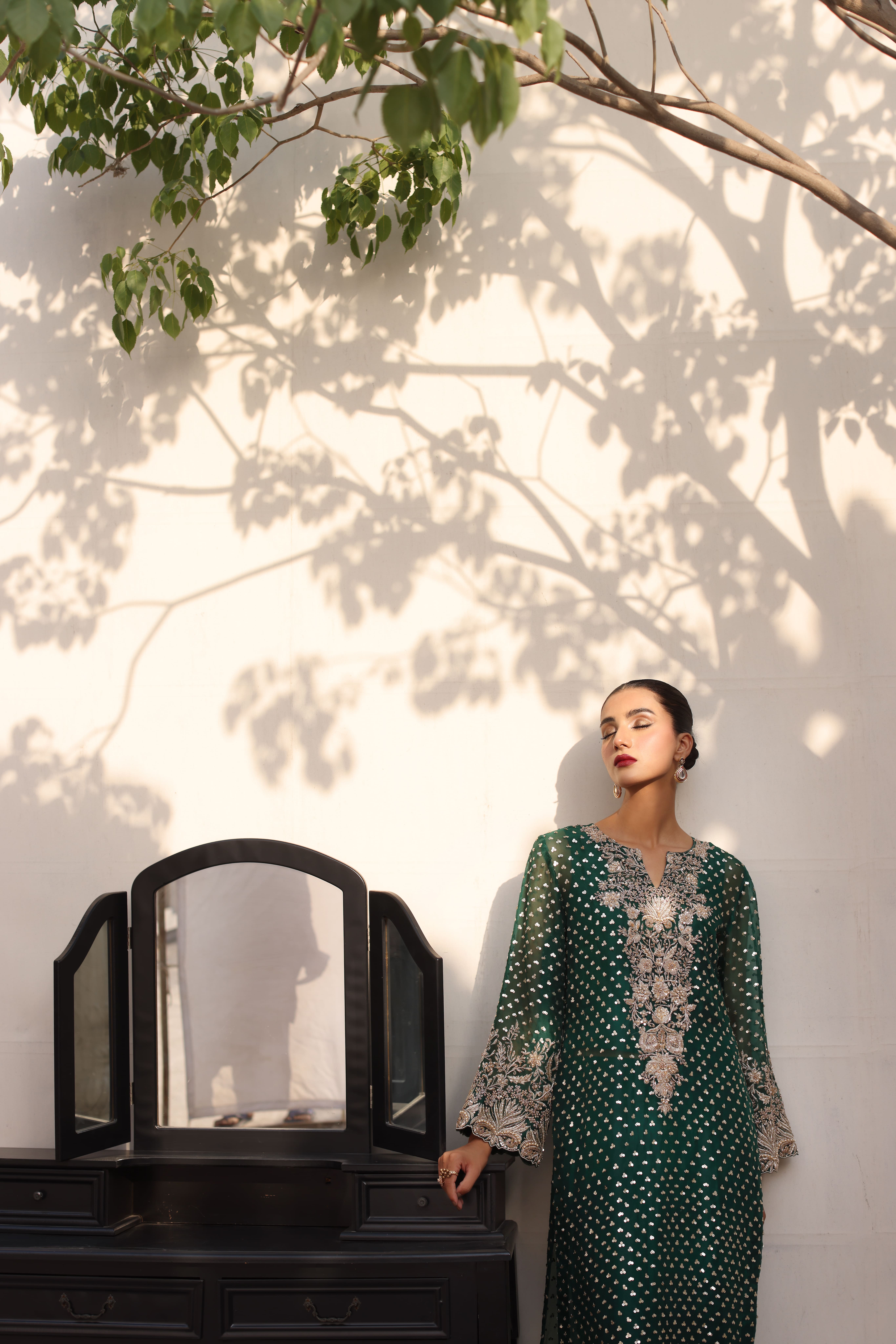 Emerald Green Organza Formal - image 7